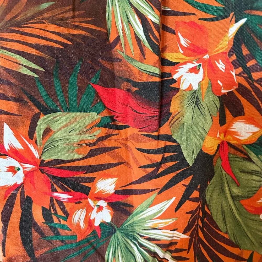 1960s vintage Tropical Floral Hawaiian shift dress with belt size small